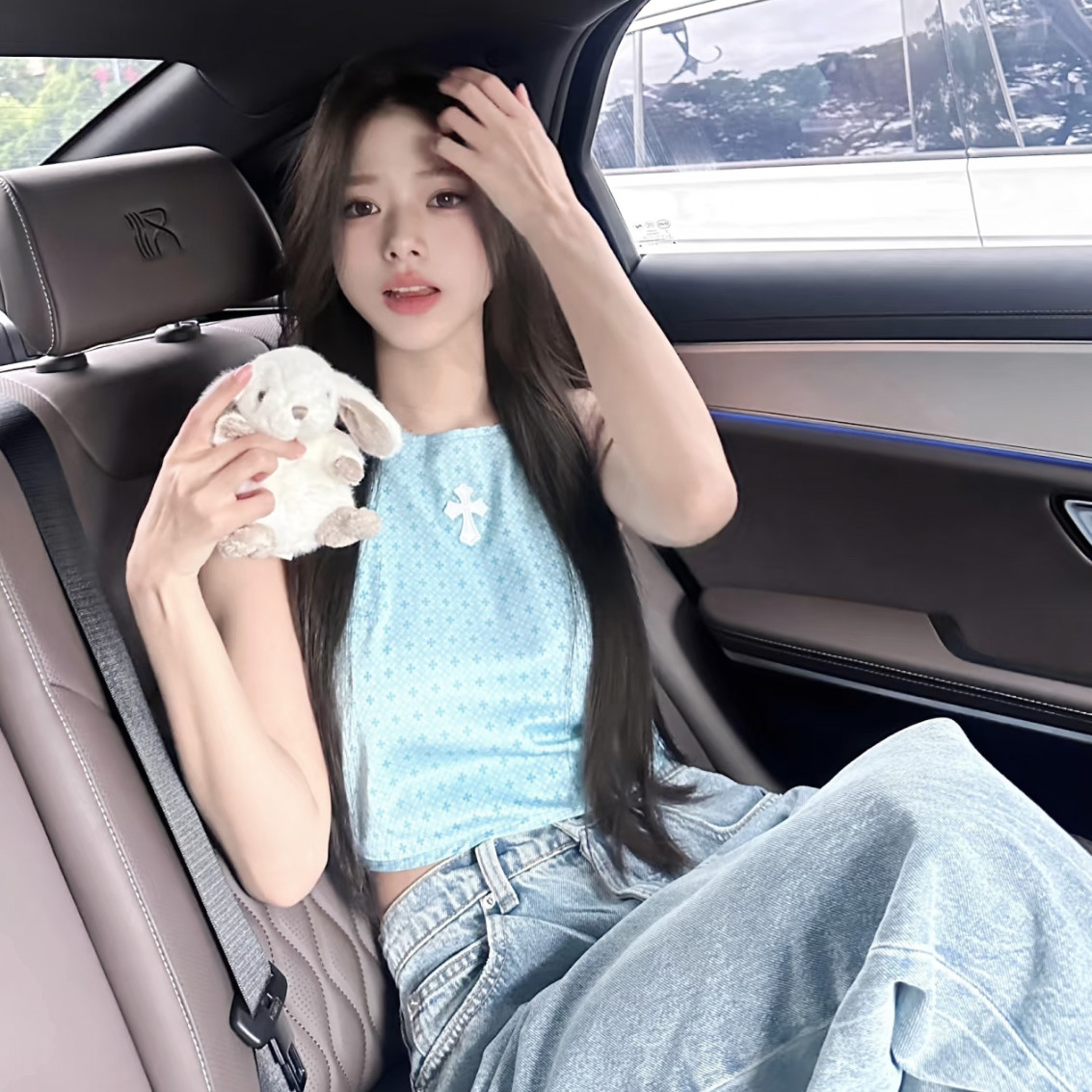 在线毛站韩国三区伊人